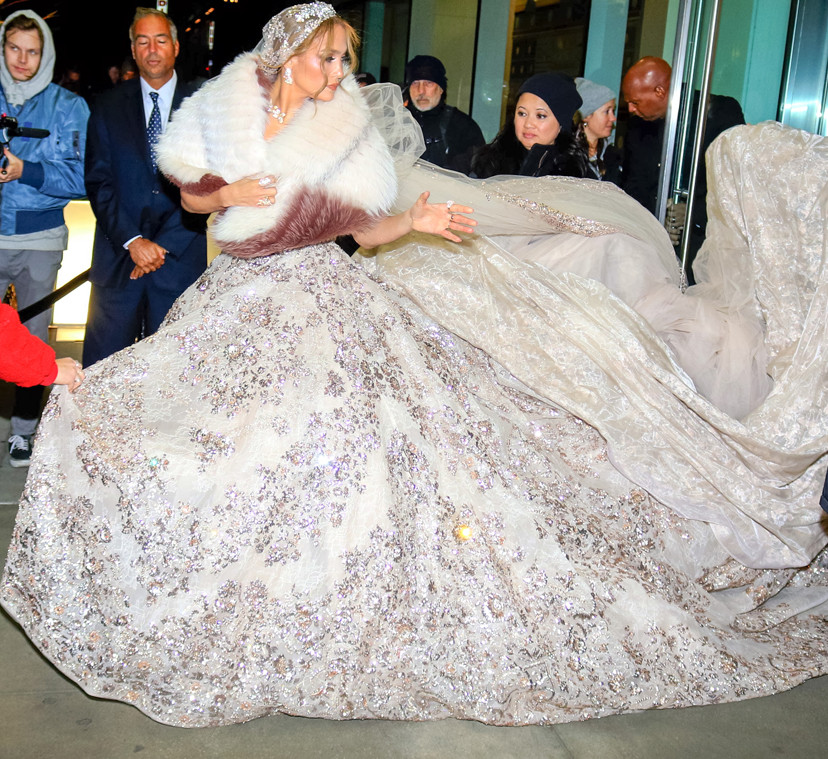 Jennifer Lopez Is a Fairy Tale Bride in This Extravagant Wedding Dress